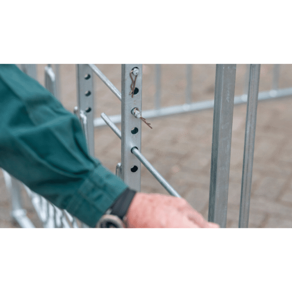 XL-2 2 CalfOTel XL-2 with fence